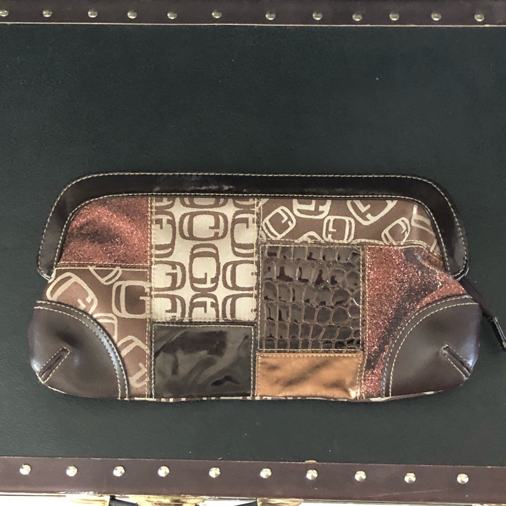 A small handbag